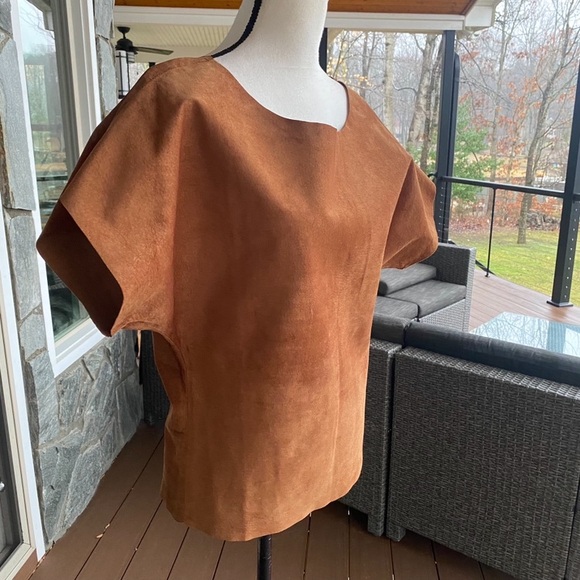 BERYLL…. Leather Handcrafted in LA🔥Beautiful leather / suede top. Oversized XS - Picture 13 of 16